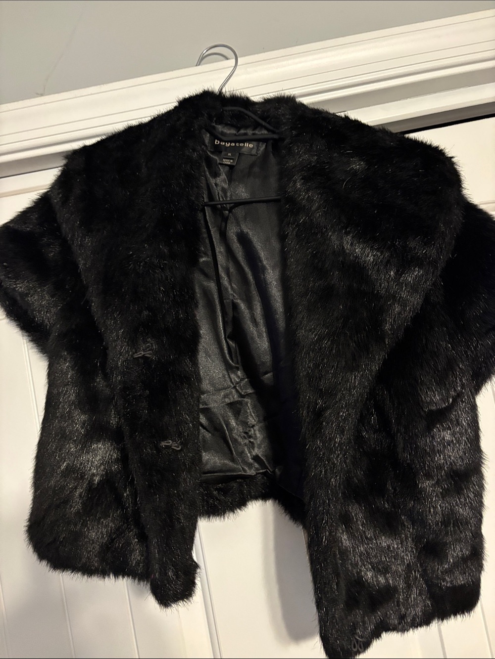 Dynamite Black Faux Fur Cropped Coat